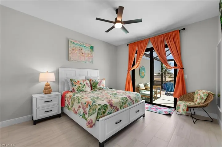 1212 32nd Pl, Cape Coral, Florida 33993