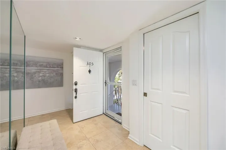 6270 Bellerive Ave 3, Naples, Florida 34119