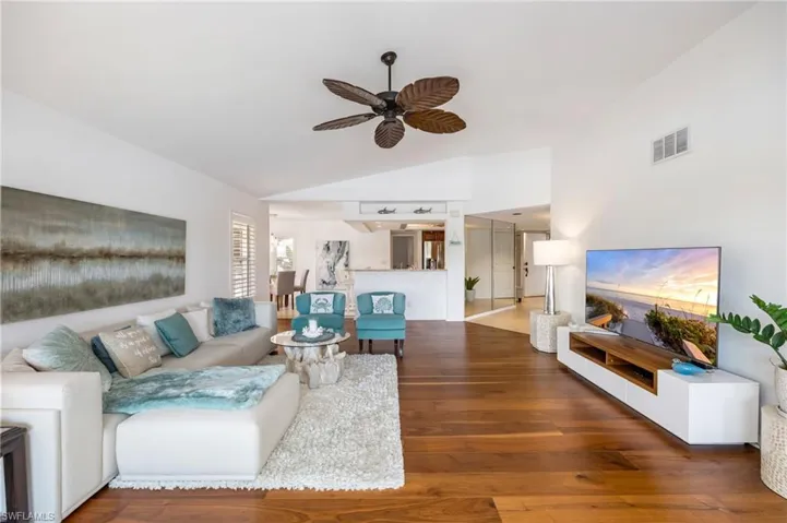 6270 Bellerive Ave 3, Naples, Florida 34119
