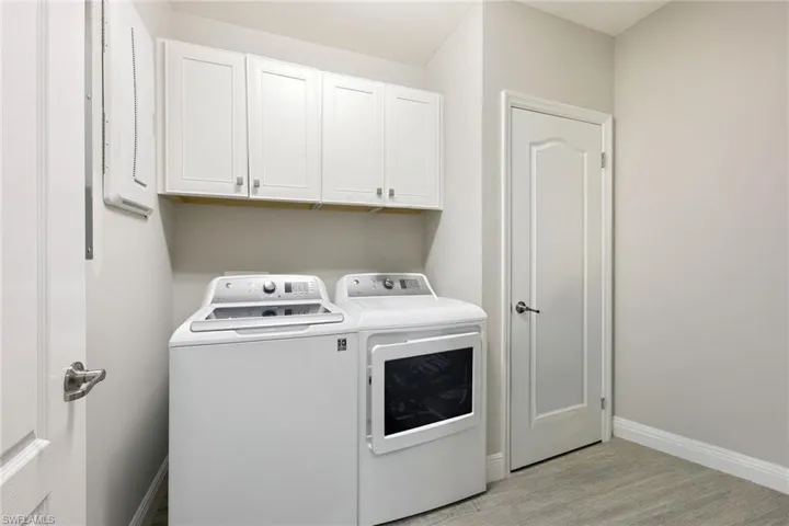 2318 Sawyers Hill Rd 103, Naples, Florida 34120