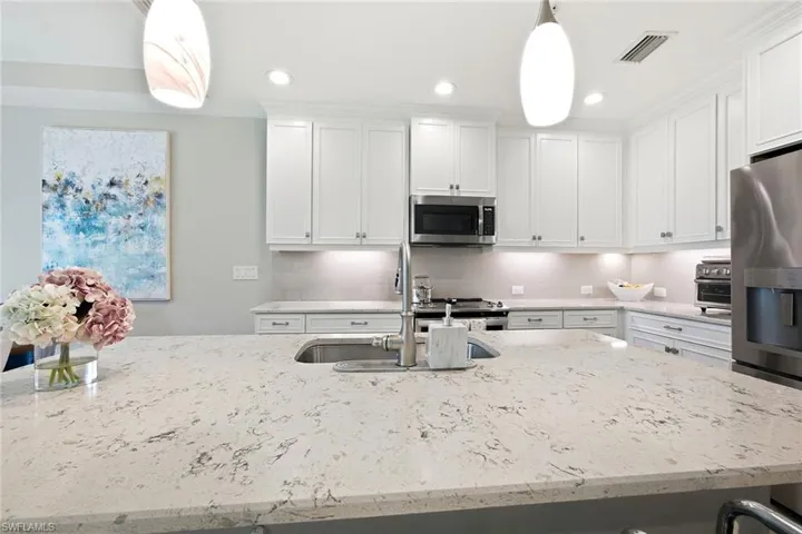 2318 Sawyers Hill Rd 103, Naples, Florida 34120