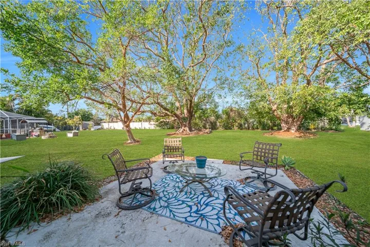4126 SE 1st  CT, Cape Coral, FL 33904