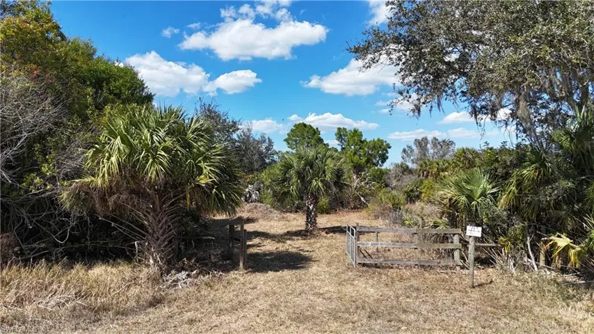 3052 SE Notts Dairy  ST, Arcadia, FL 34266