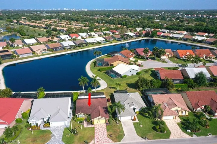 253  Countryside  DR, Naples, FL 34104