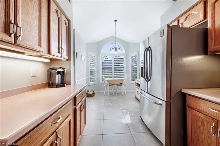 253  Countryside  DR, Naples, FL 34104