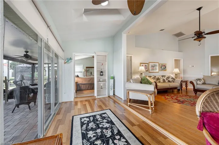 253  Countryside  DR, Naples, FL 34104