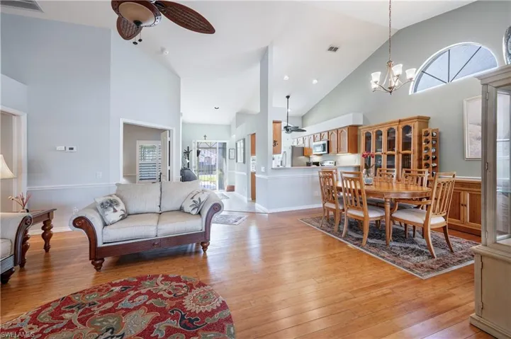253  Countryside  DR, Naples, FL 34104