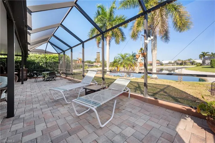 253  Countryside  DR, Naples, FL 34104