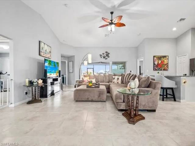 4317 Nw 34th Ln, Cape Coral, Florida 33993