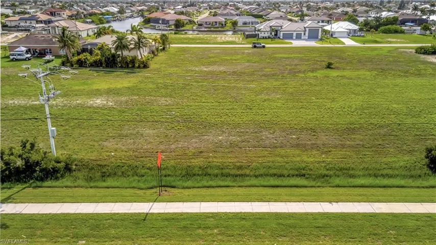100 Burnt Store Rd, Cape Coral, Florida 33993