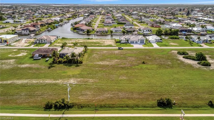 100 Burnt Store Rd, Cape Coral, Florida 33993
