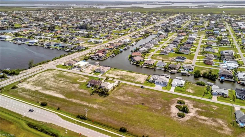 100 Burnt Store Rd, Cape Coral, Florida 33993