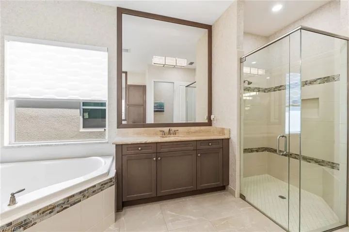 Nice large shower with built in bench