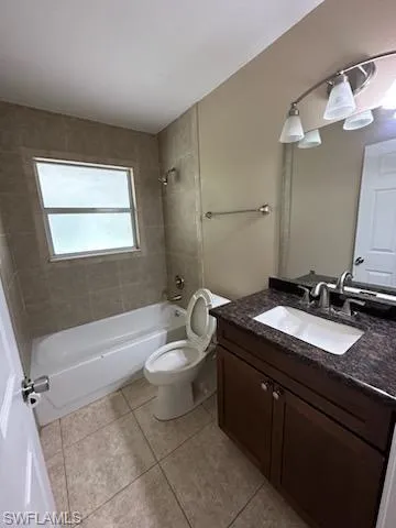9211 Seville Rd, Fort Myers, Florida 33967