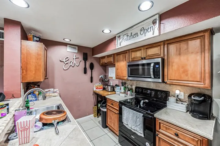 12750  Equestrian  CIR, Fort Myers, FL 33907
