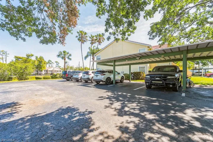 12750  Equestrian  CIR, Fort Myers, FL 33907