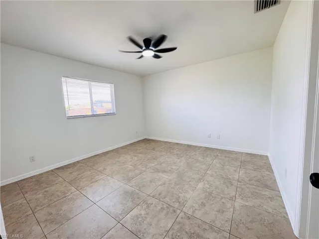 718 Rue Labeau Cir, Fort Myers, Florida 33913