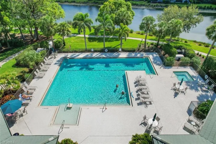 6659  Mangrove  WAY, Naples, FL 34109