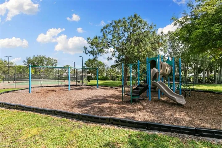 6659  Mangrove  WAY, Naples, FL 34109
