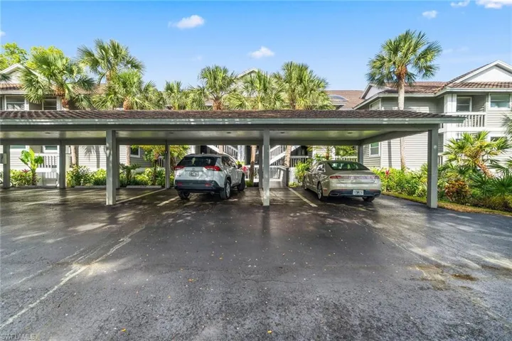 664 Wiggins Bay Dr, Naples, Florida 34110