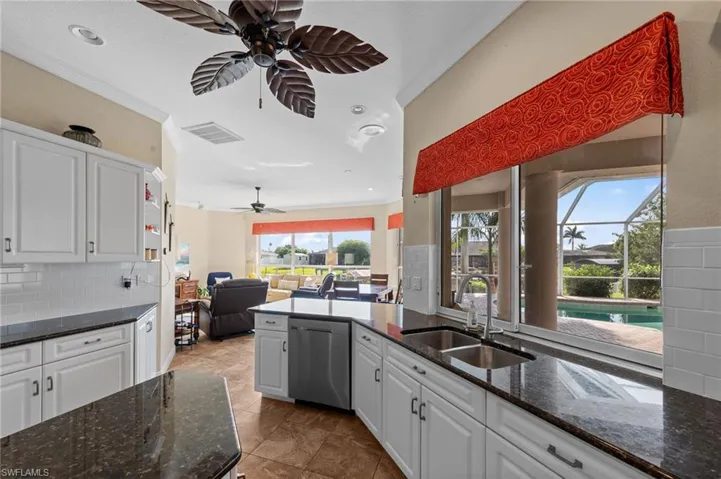 3733 Se 12th Pl, Cape Coral, Florida 33904