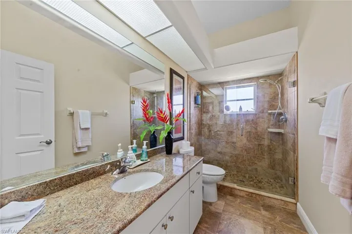 3733 Se 12th Pl, Cape Coral, Florida 33904