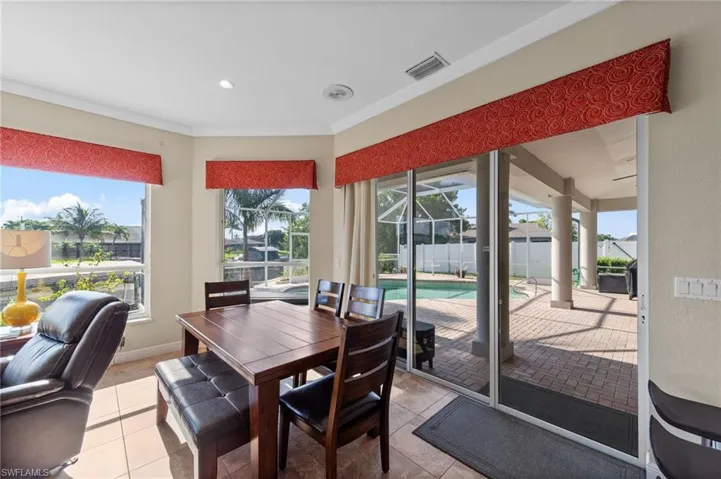 3733 Se 12th Pl, Cape Coral, Florida 33904