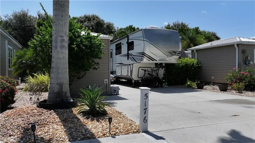 5176 Cypress Trail Resort Cir, Fort Myers, Florida 33905