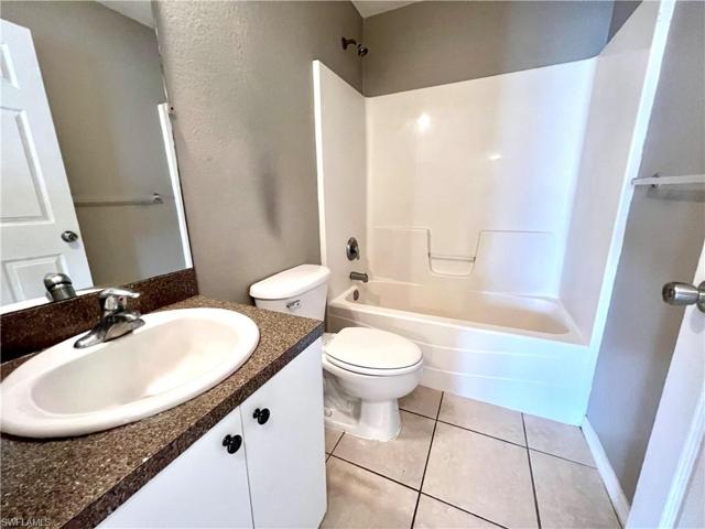 4629-4631  24th SW ST, LEHIGH ACRES, FL 33973