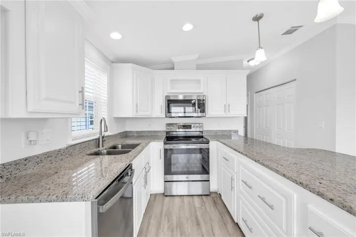 17142/17145 Casselberry Ln, Fort Myers, Florida 33967
