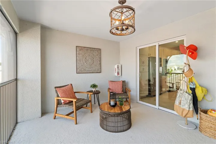 Sitting room with a chandelier