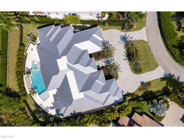725 Pectin Rd, Naples, Florida 34102