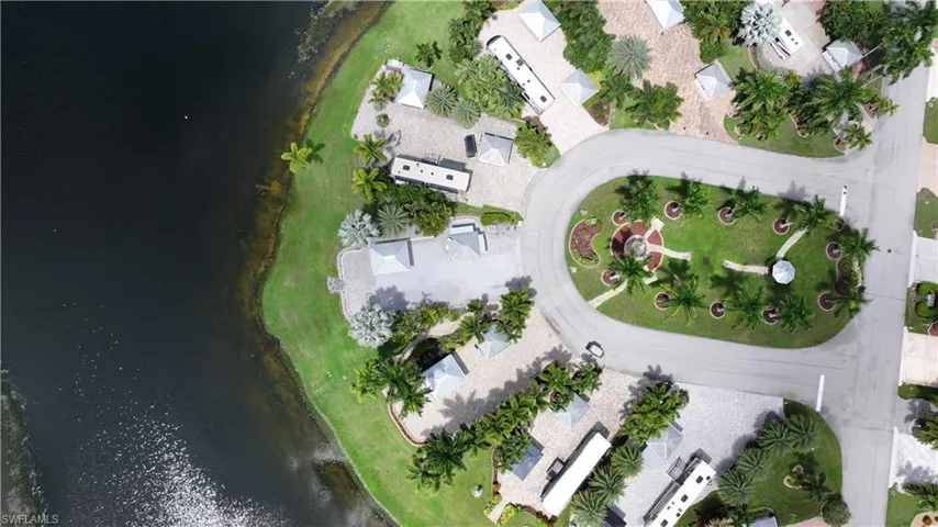10210 Surfwood Ct, Fort Myers, Florida 33905