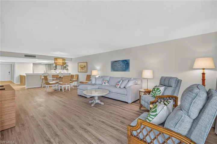 2929 W Gulf Dr 102, Sanibel, Florida 33957