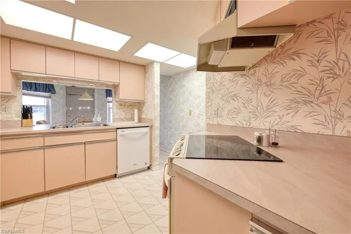 17855  Acacia  DR, North Fort Myers, FL 33917