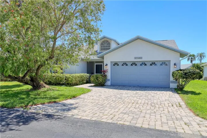 17855  Acacia  DR, North Fort Myers, FL 33917