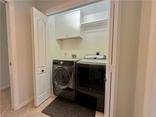 2860 Cypress Trace Cir 1823, Naples, Florida 34119