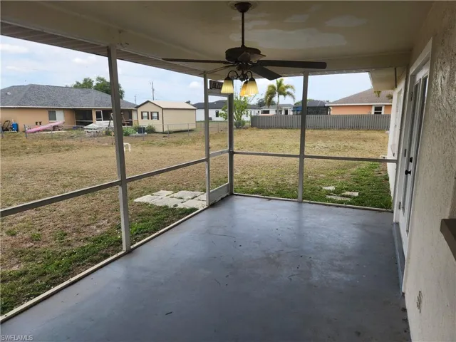 1402 Ne 18th St, Cape Coral, Florida 33909