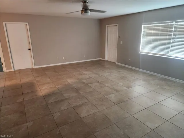 1402 Ne 18th St, Cape Coral, Florida 33909