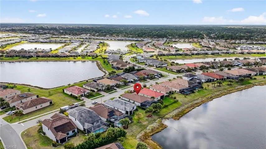 16133 Palmetto Prairie Dr, Alva, Florida 33920