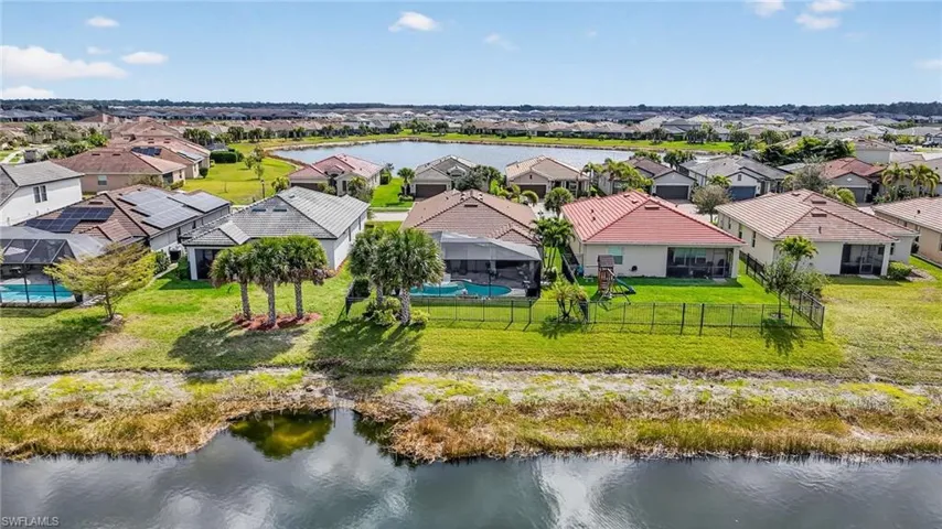 16133 Palmetto Prairie Dr, Alva, Florida 33920