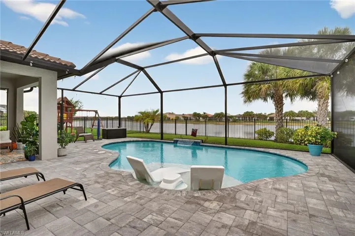 16133 Palmetto Prairie Dr, Alva, Florida 33920