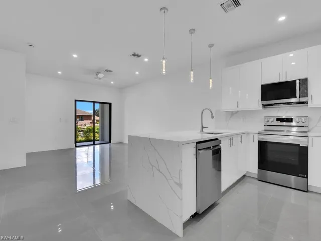 4540/4542 22nd St Sw, Lehigh Acres, Florida 33973