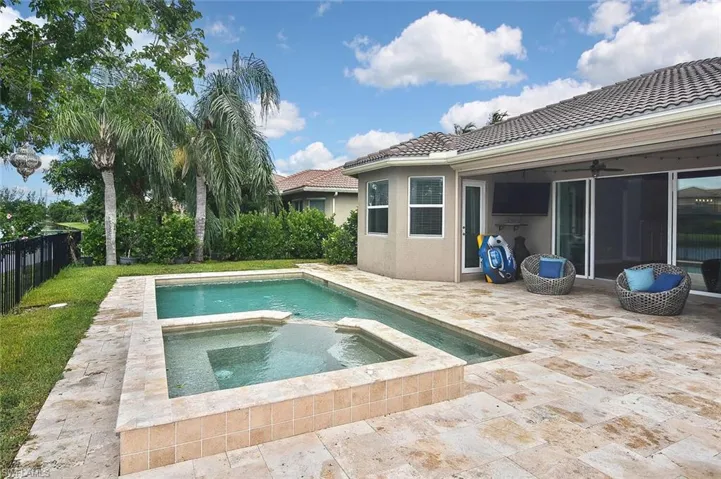 Salt water pool