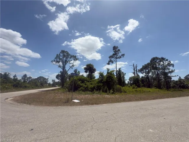 540 Aspen Ave S, Lehigh Acres, Florida 33974