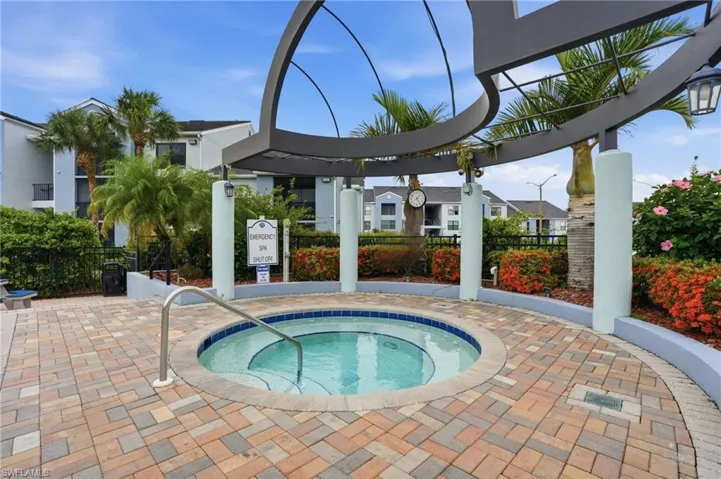 13515 Eagle Ridge Dr 525, Fort Myers, Florida 33912