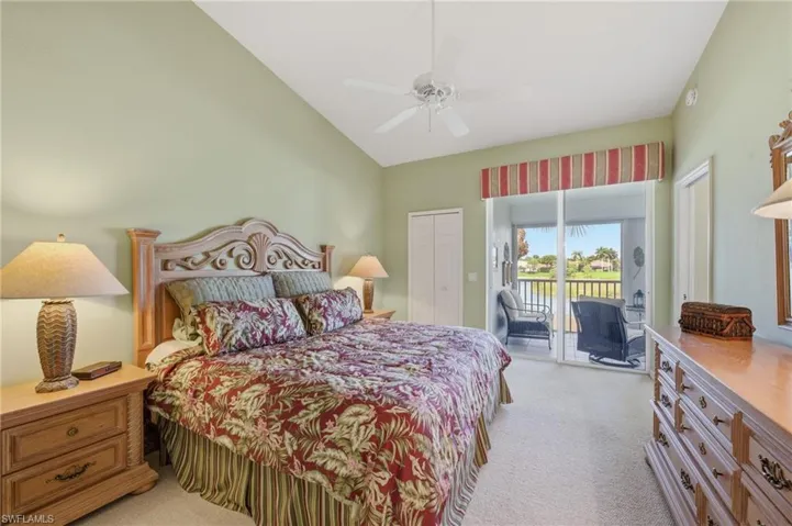 5927 Three Iron Dr 3104, Naples, Florida 34110