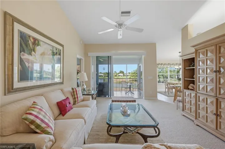5927 Three Iron Dr 3104, Naples, Florida 34110