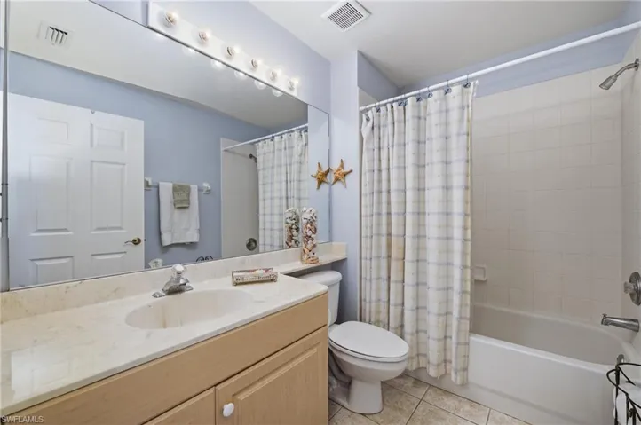 5927 Three Iron Dr 3104, Naples, Florida 34110