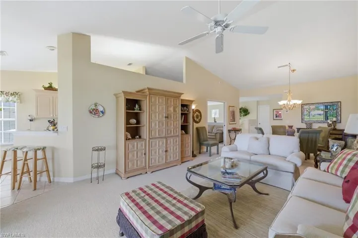 5927 Three Iron Dr 3104, Naples, Florida 34110